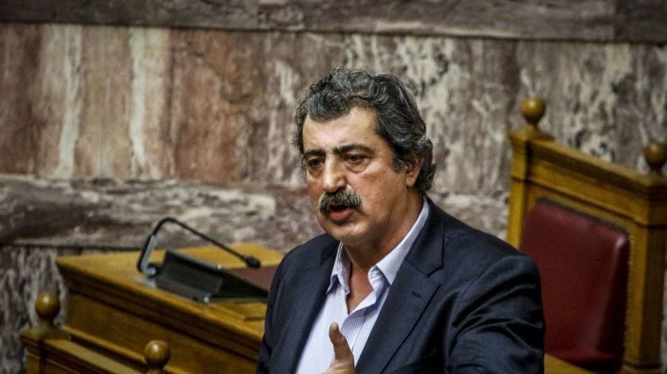 Πολάκης για την δικαστική απόφαση: Όλως τυχαίως εμένα δεν μου έχει επιδοθεί